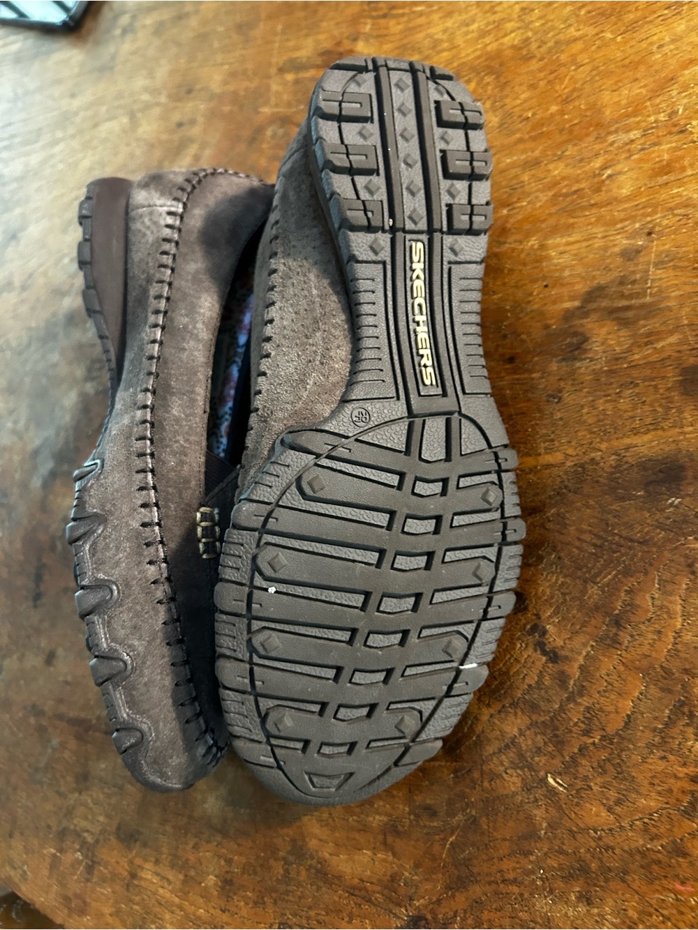 Women’s Sketchers Relaxed Fit Memory Foam Chocolate Sure Slip On Loafers Size 9 - Picture 6 of 7